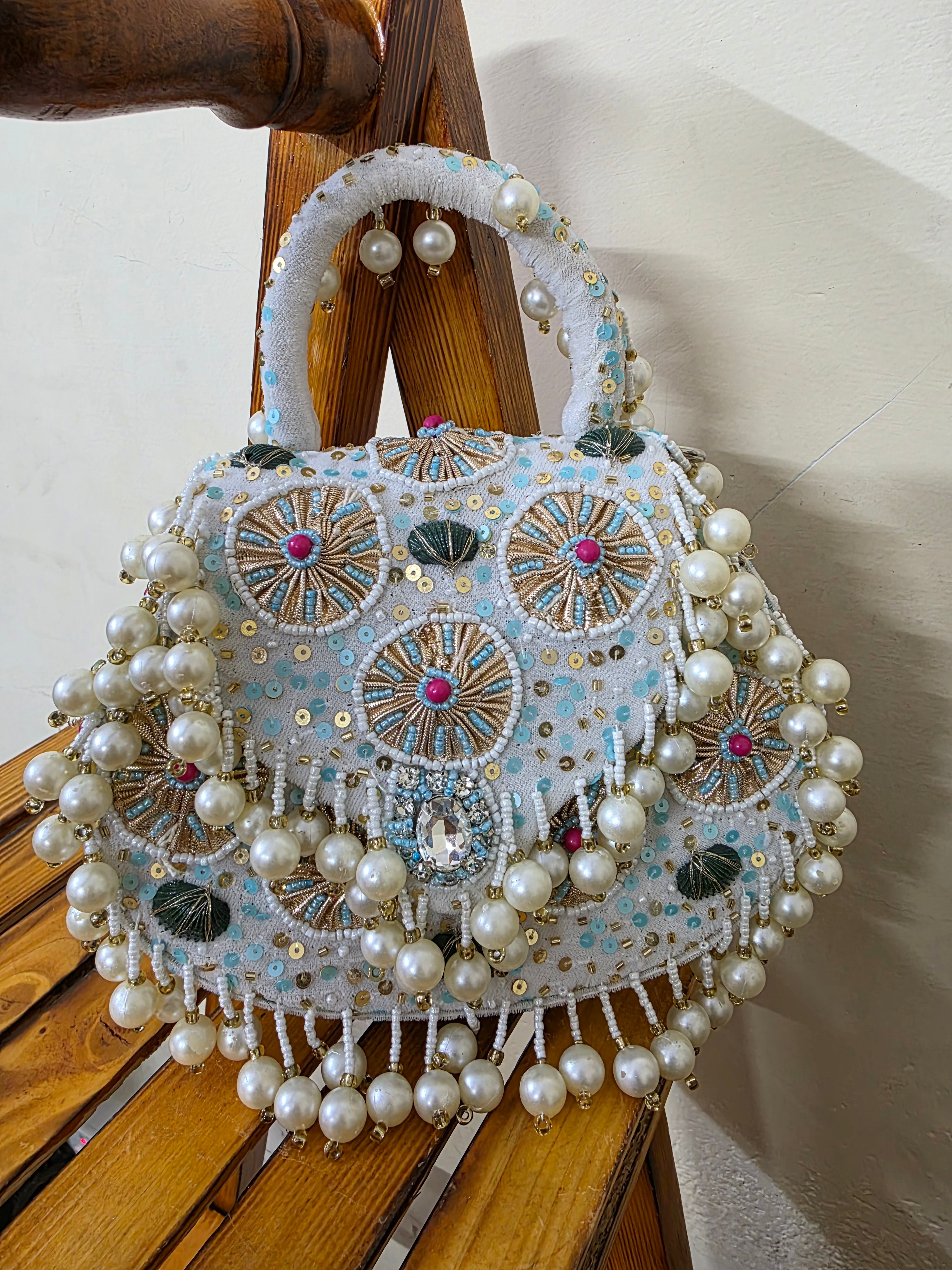 White pearl bag
