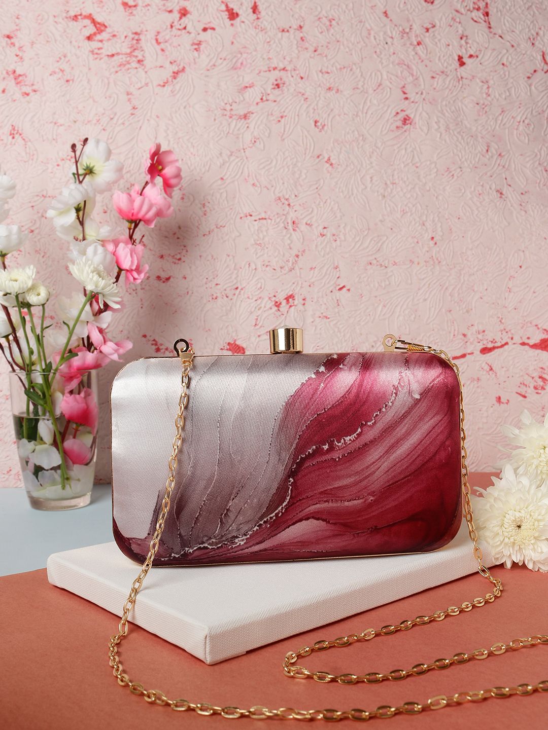 PRINTED CLUTCHES