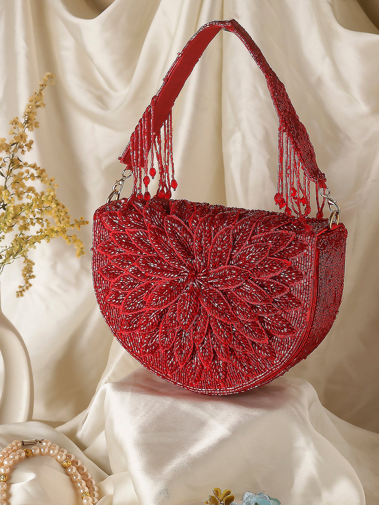 Swisni red leaf clutch bag