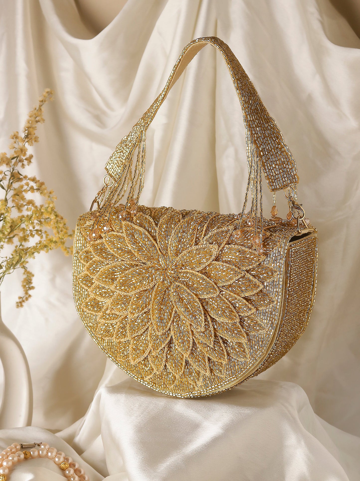 Swisni golden leaf clutch bag