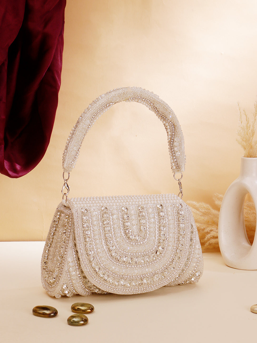 Swisni luxury white flap bag