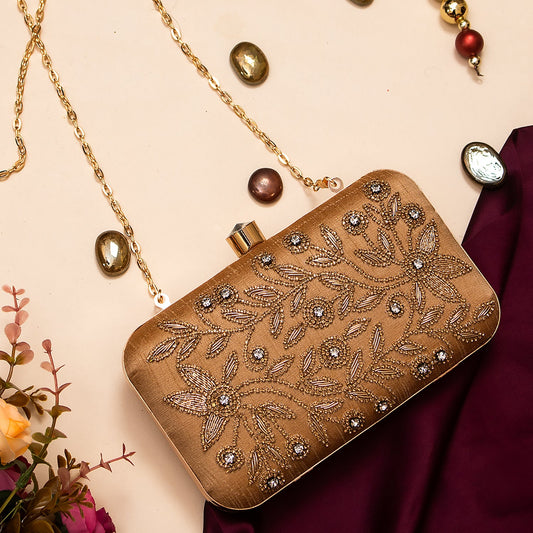 Swisni gold embroidery clutch