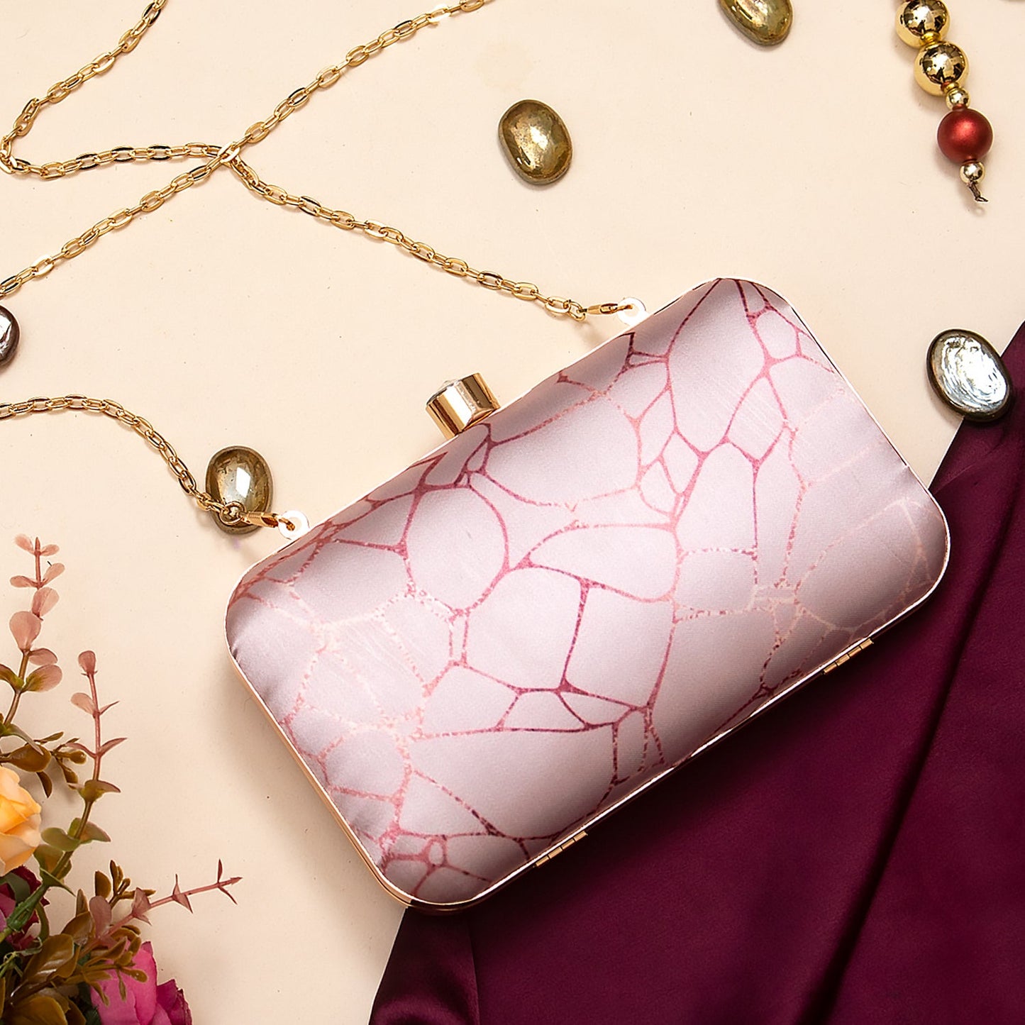 Swisni printed clutch