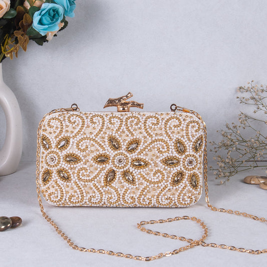 swisni embroidered clutch