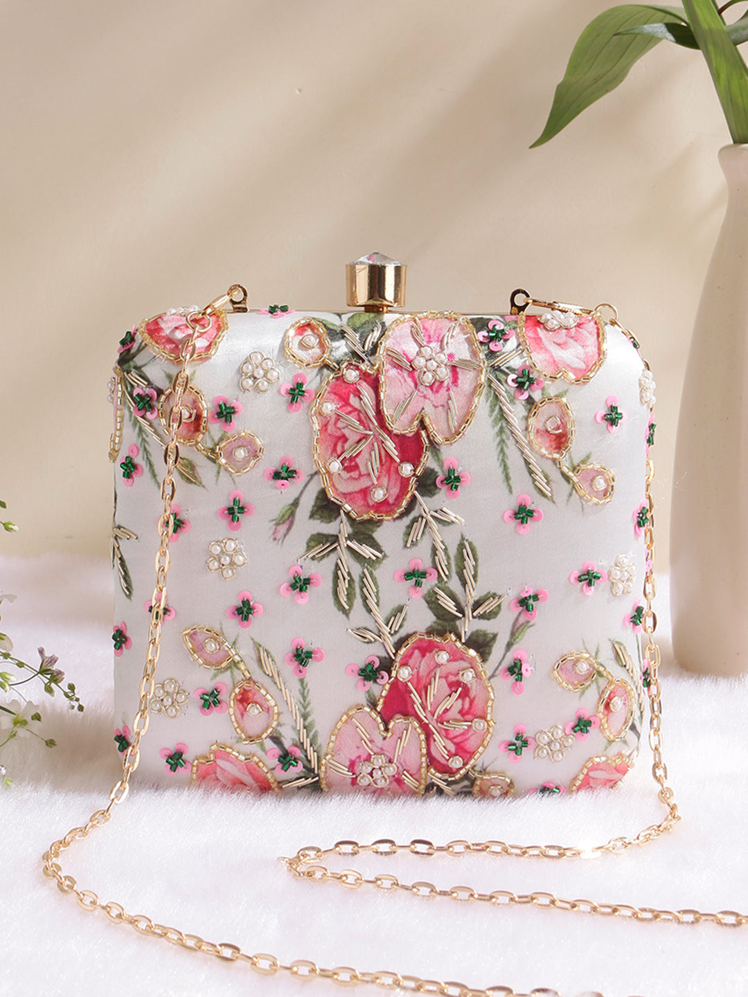 Swisni printed embroidered square bag