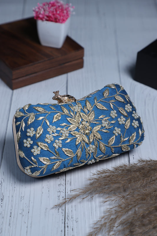 Dabka work clutch bag in frog frame