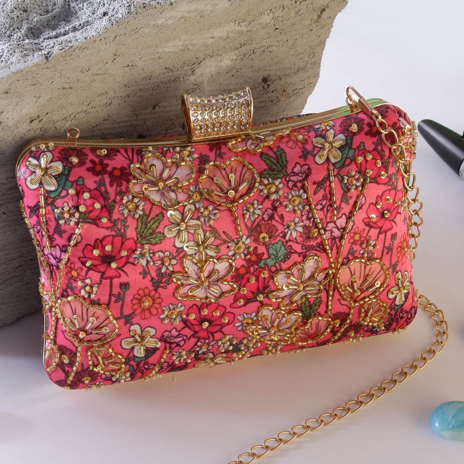 Swisni Embroidered Clutches - SWIS-1003 - Detail View 8