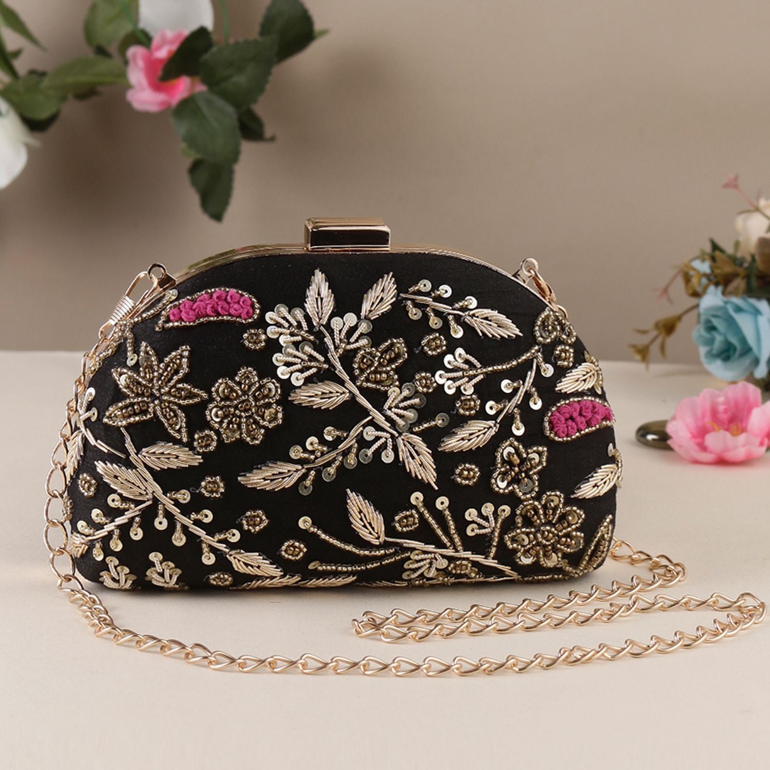 Swisni Embroidered Clutches - SWIS-1019 - Detail View 8