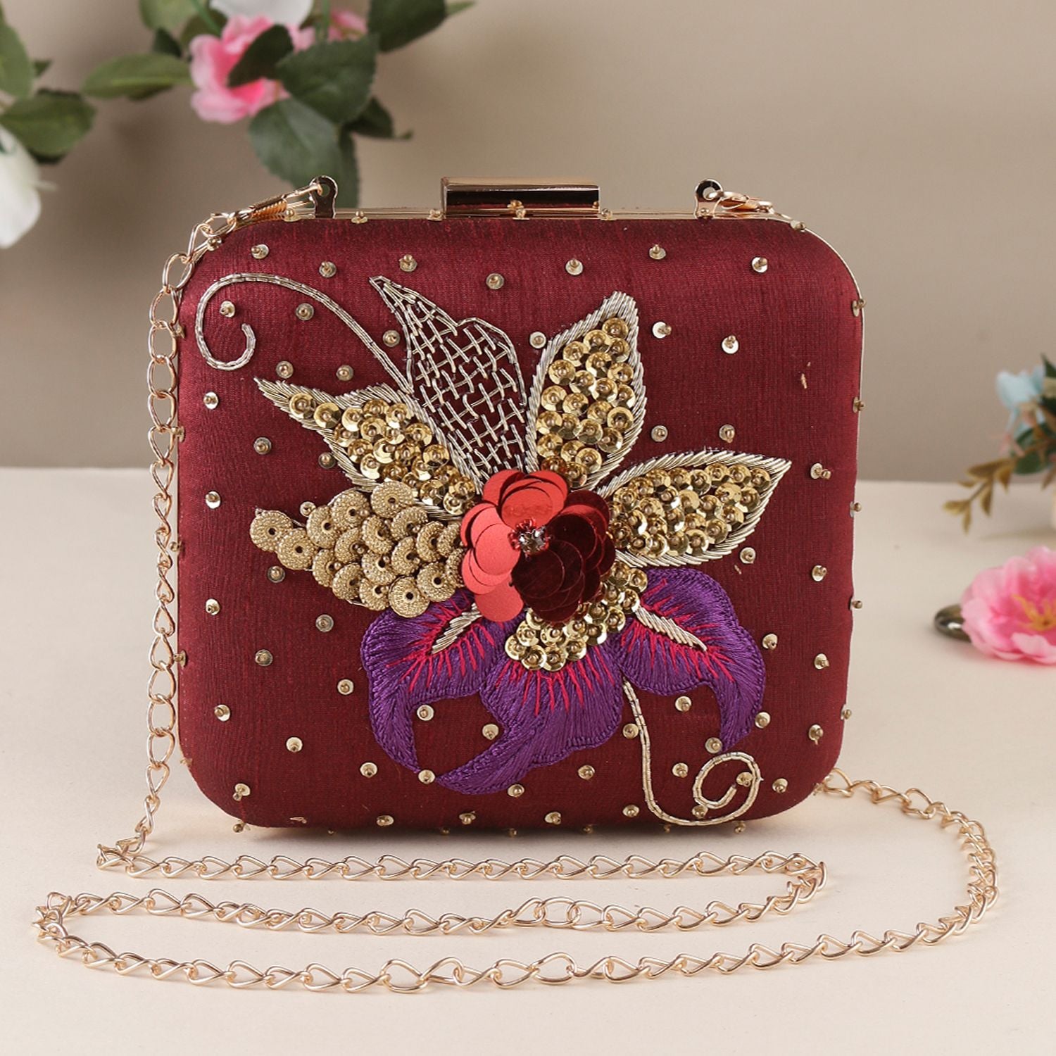 Swisni Embroidered Clutches - SWIS-1029 - Detail View 8