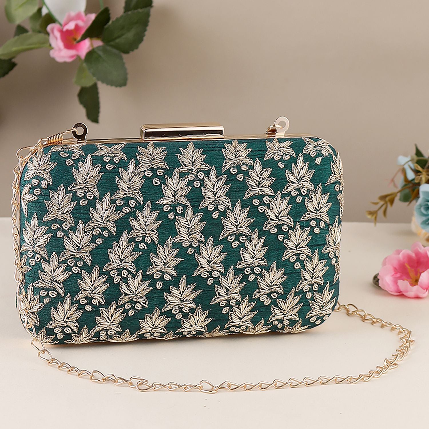 Swisni Embroidered Clutches - SWIS-1031 - Detail View 8