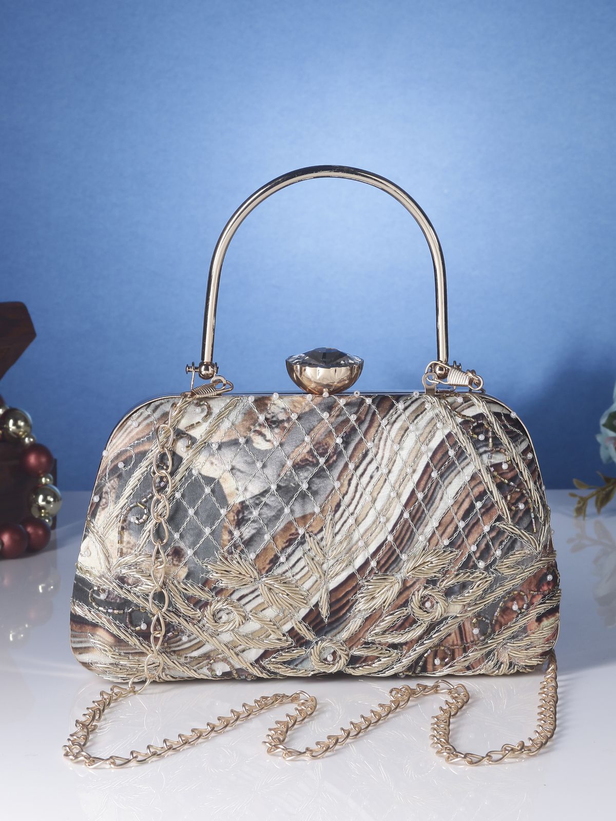 Swisni Embroidered Clutches - SWIS-1035 - Detail View 16