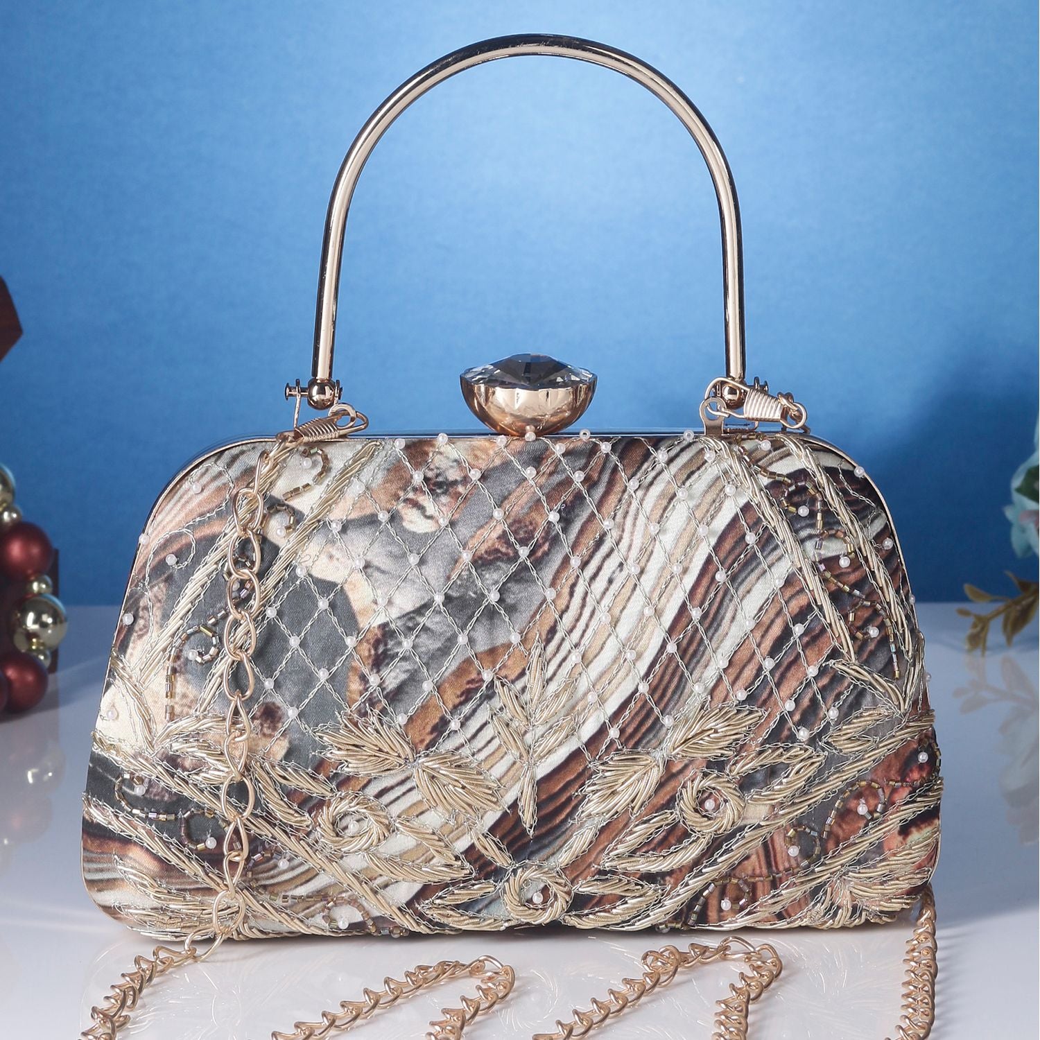 Swisni Embroidered Clutches - SWIS-1035 - Detail View 8