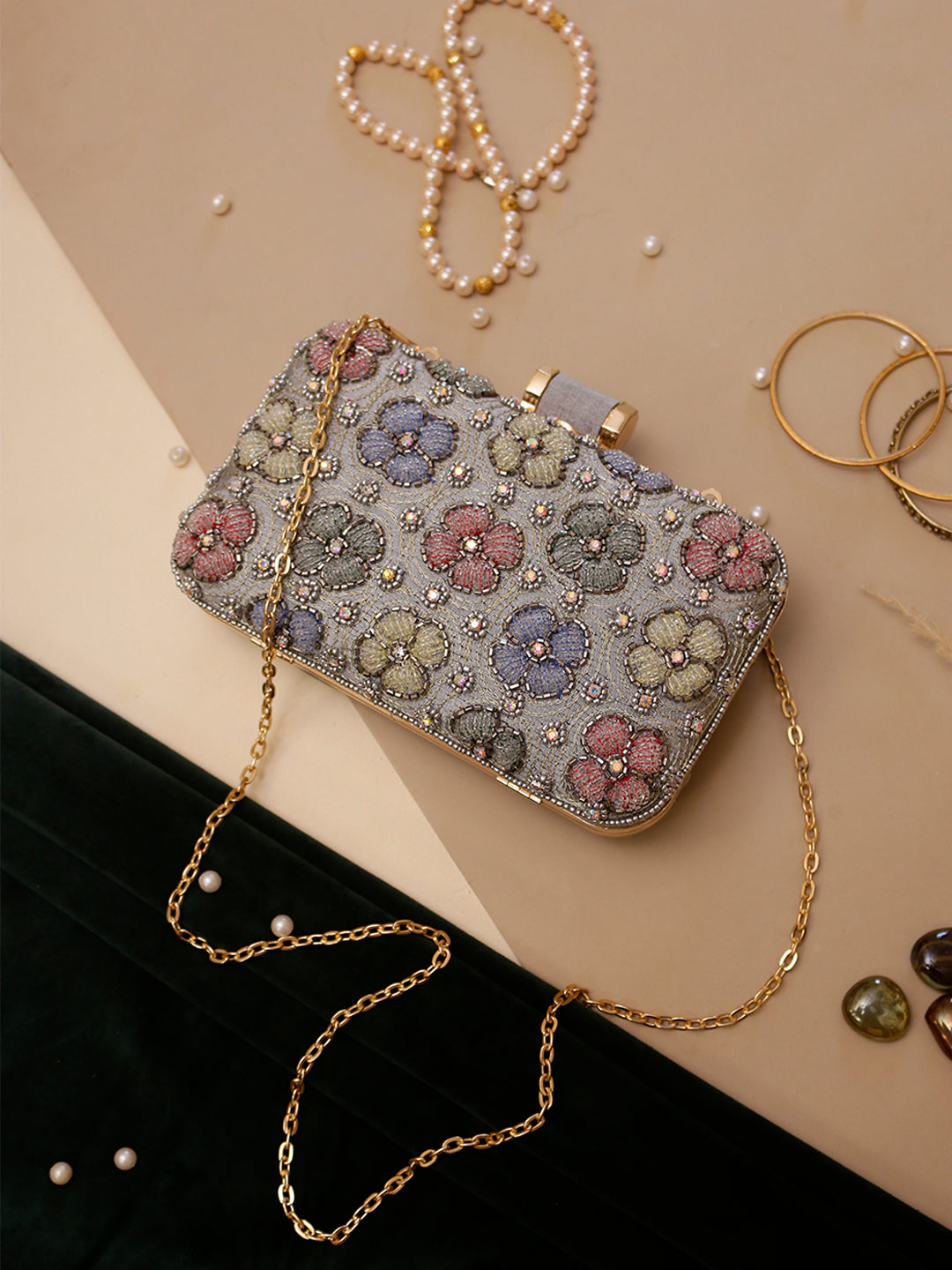 Swisni Embroidered Clutches - SWIS-1275 - Detail View 8