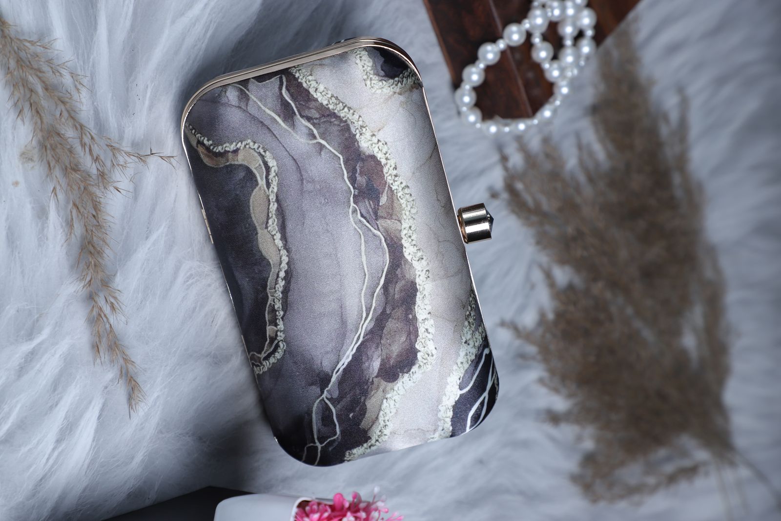 Swisni Printed Clutches - SWIS-131 - Creative View