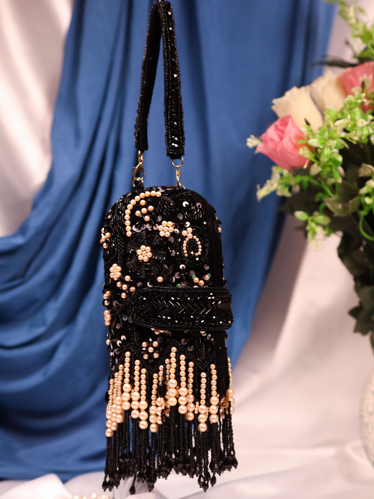Swisni Embroidered Clutches - SWIS-1481 - Detail View 7