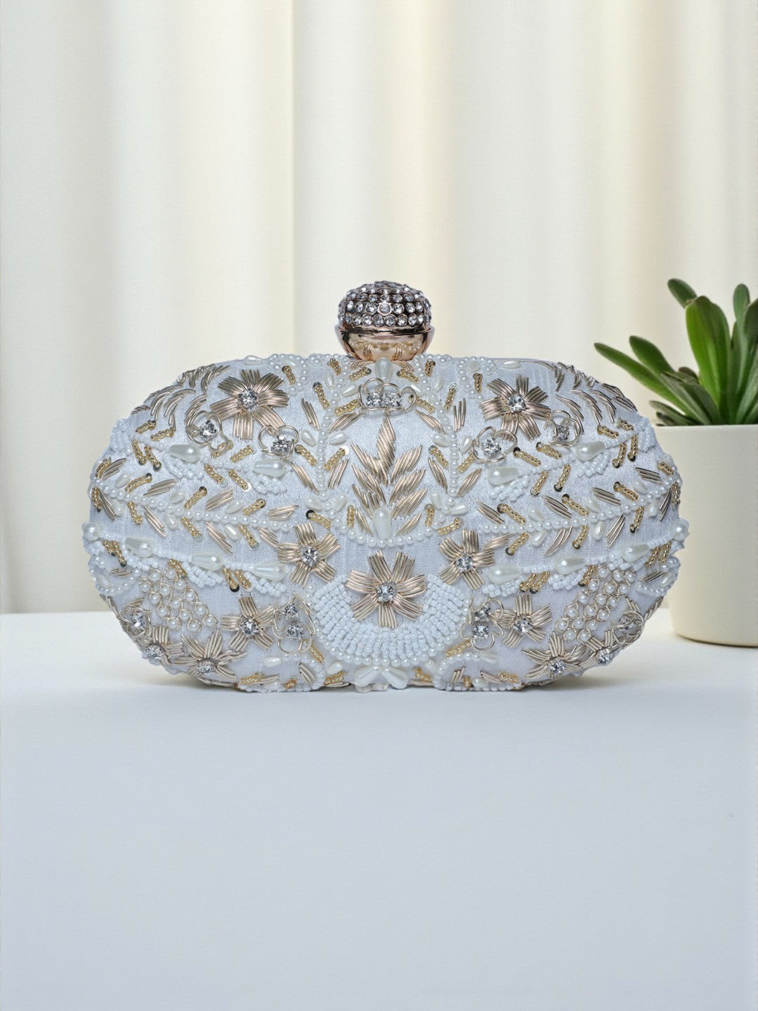 Swisni Embroidered Clutches - SWIS-159 - Detail View 2