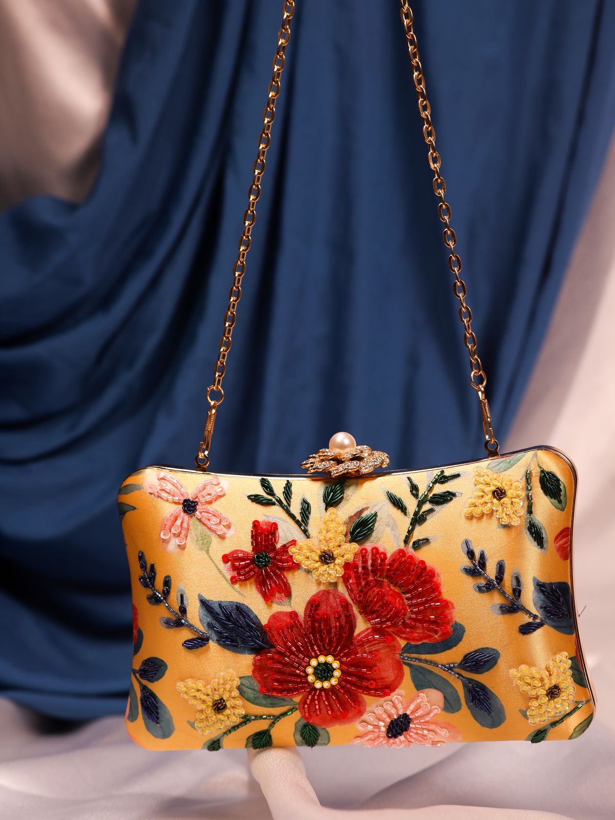 Swisni Embroidered Clutches - SWIS-1618 - Detail View 10