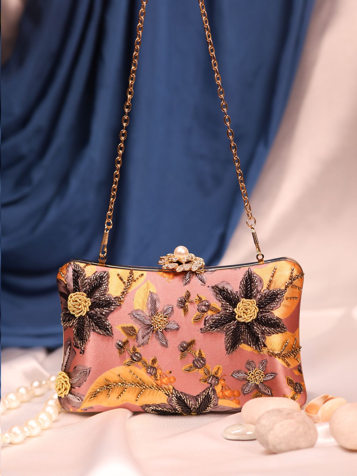 Swisni Embroidered Clutches - SWIS-1624 - Detail View 9