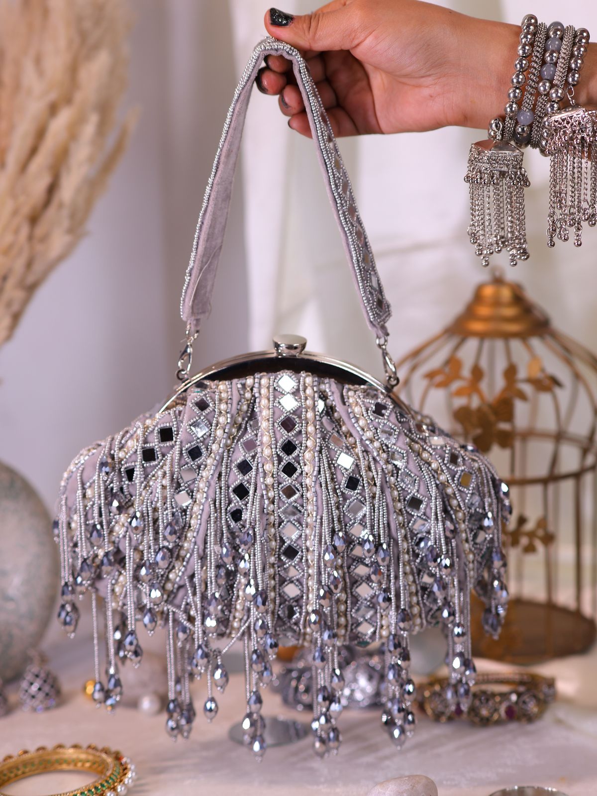 Swisni Batua Bags - SWIS-1849 - Creative View