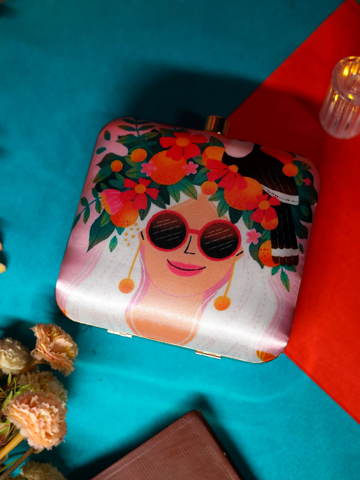 Swisni Printed Clutches - SWIS-2103 - Detail View 2