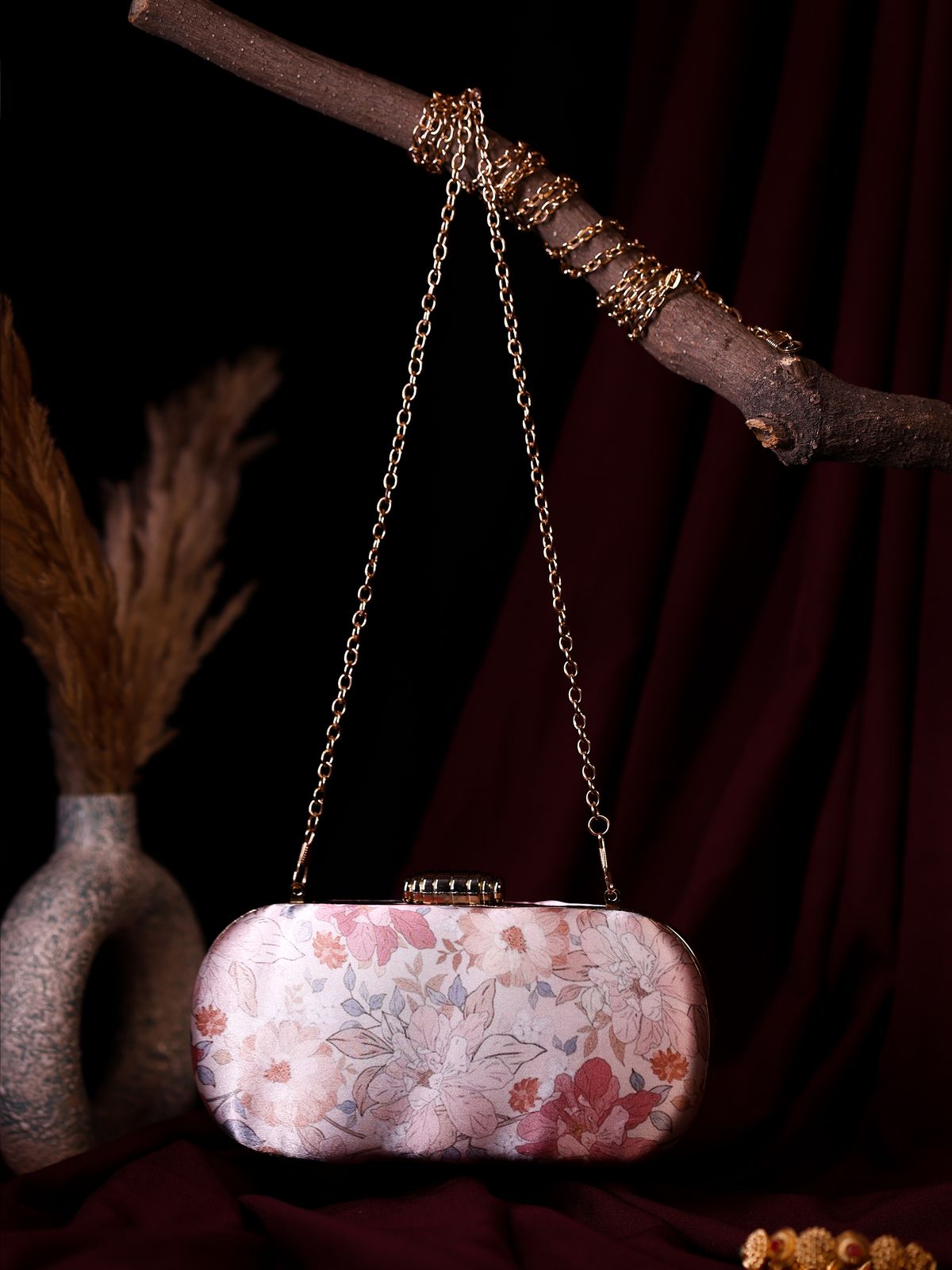 Swisni Printed Clutches - SWIS-2258 - Detail View 3