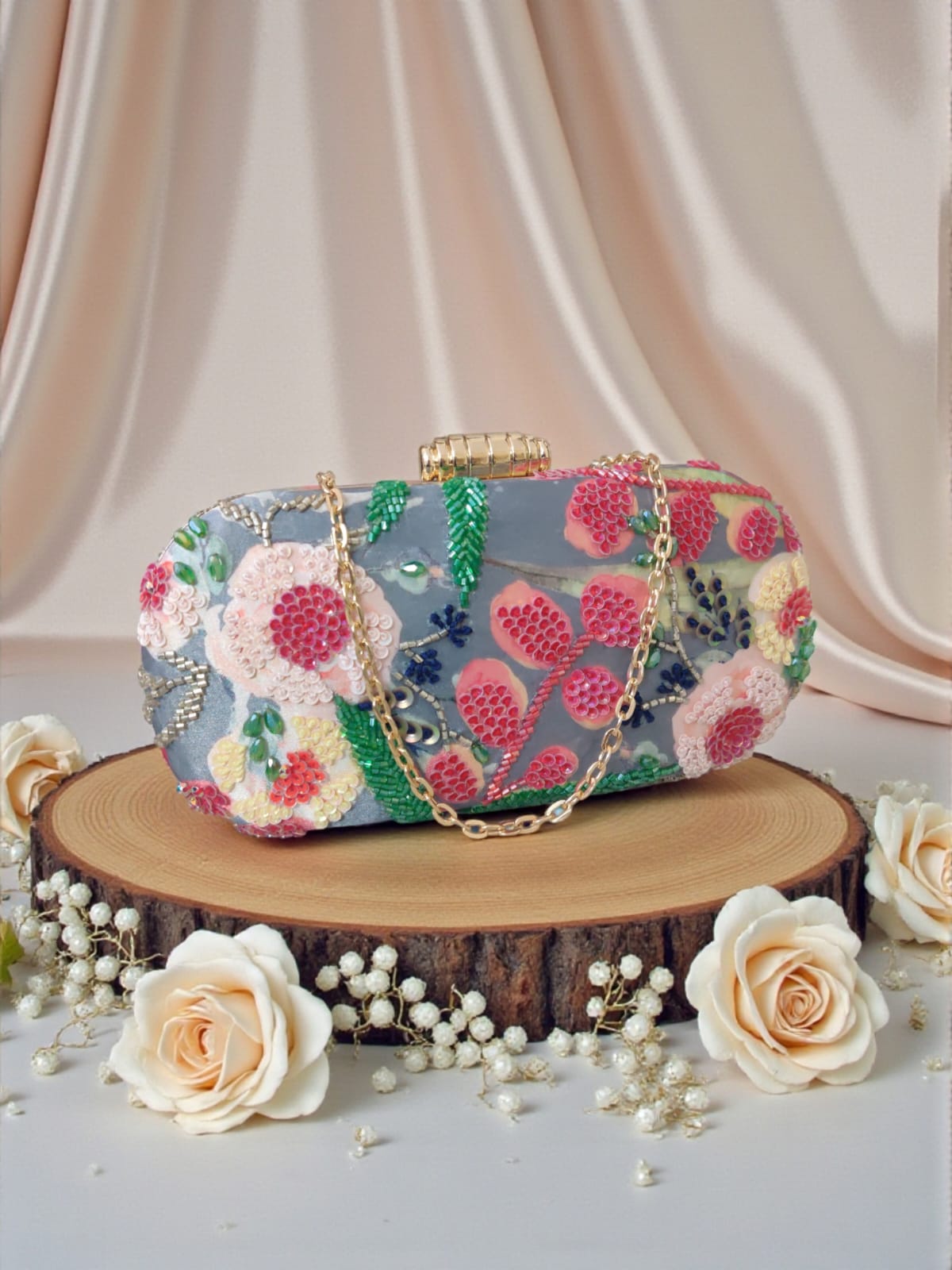 Swisni Embroidered Clutches - SWIS-3377 - Detail View 7