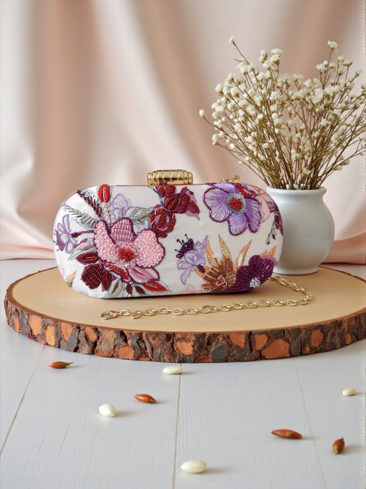 Swisni Embroidered Clutches - SWIS-3663 - Detail View 6
