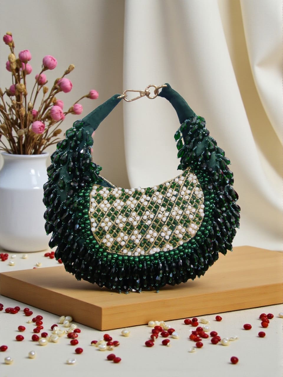Swisni Moon Clutch - SWIS-3767 - Detail View 4