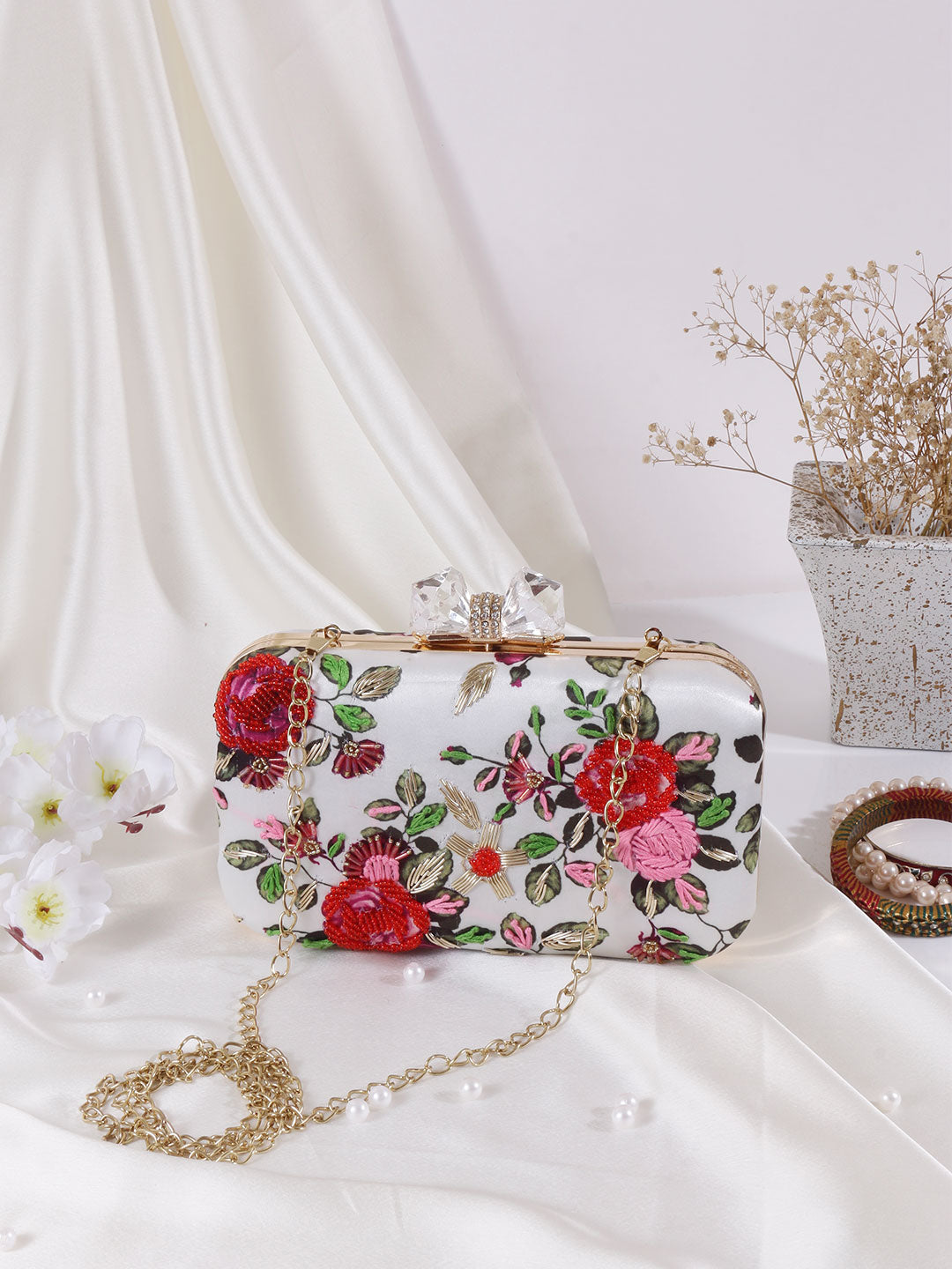 Swisni Embroidered Clutches - SWIS-430 - Detail View 12