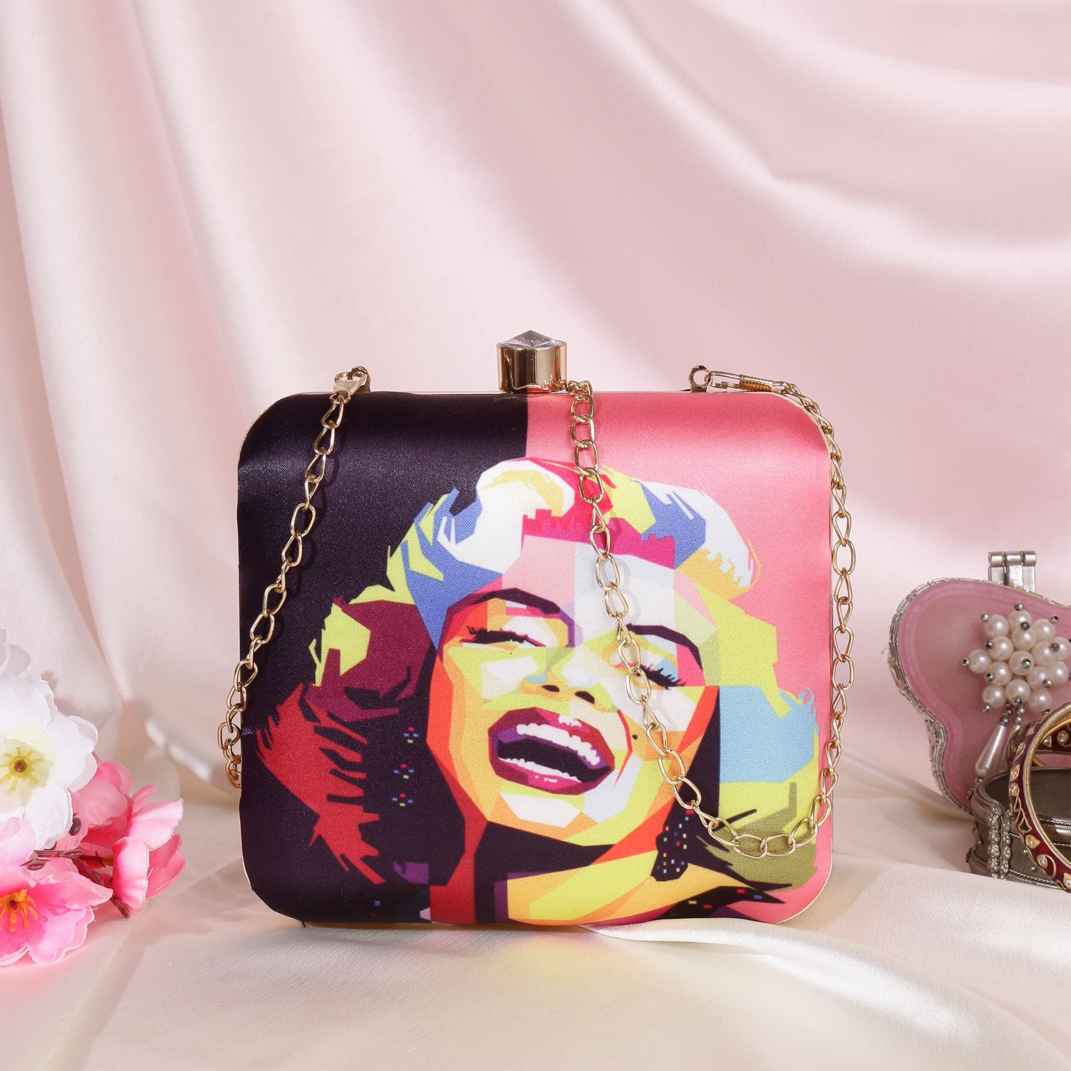 Swisni Printed Clutches - SWIS-447 - Detail View 2