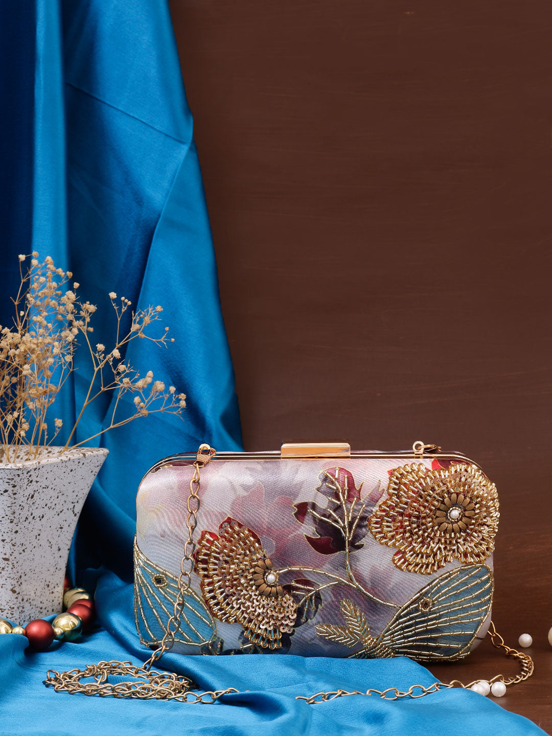 Swisni Embroidered Clutches - SWIS-480 - Detail View 12