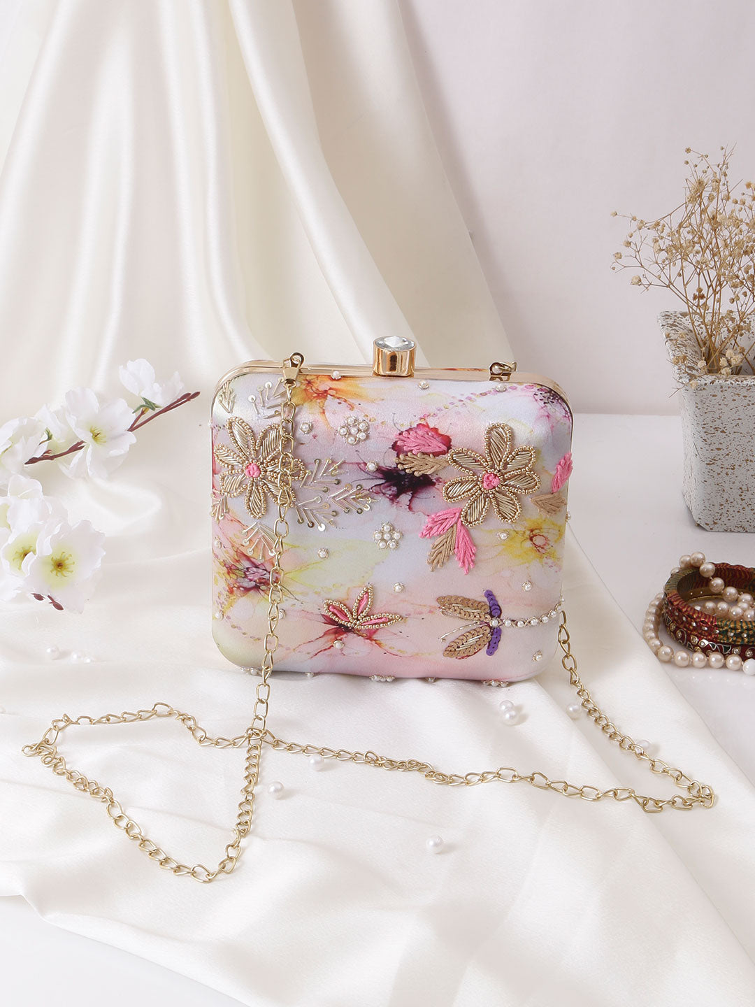 Swisni Embroidered Clutches - SWIS-491 - Detail View 11