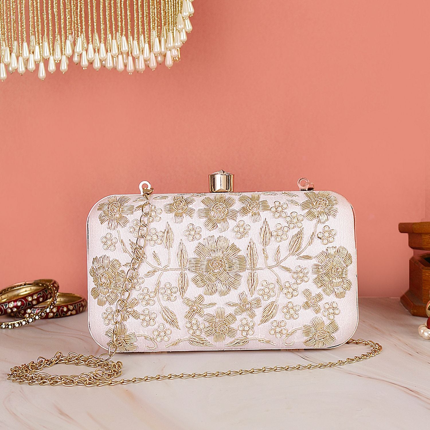 Swisni Embroidered Clutches - SWIS-504 - Detail View 8
