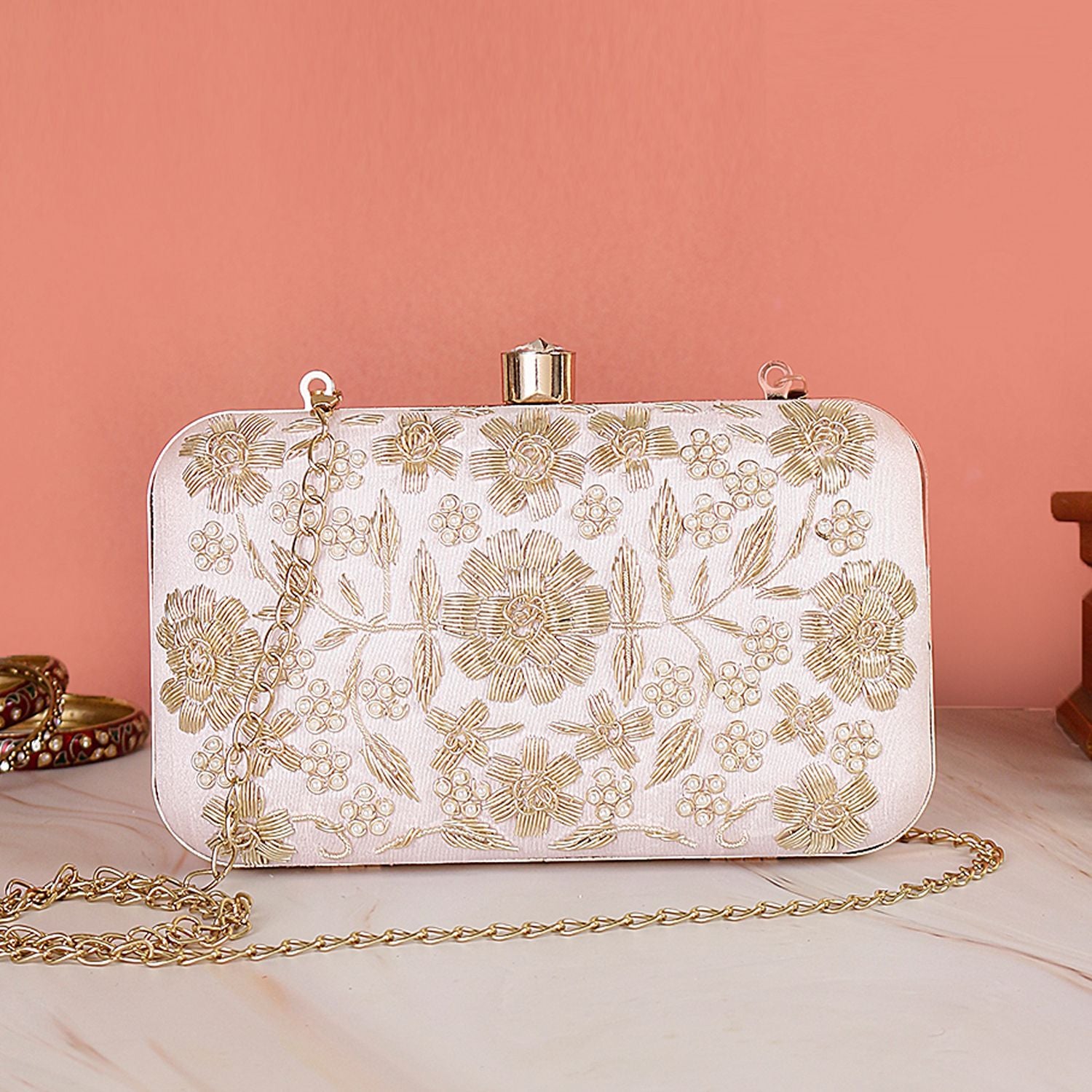 Swisni Embroidered Clutches - SWIS-504 - Detail View 9