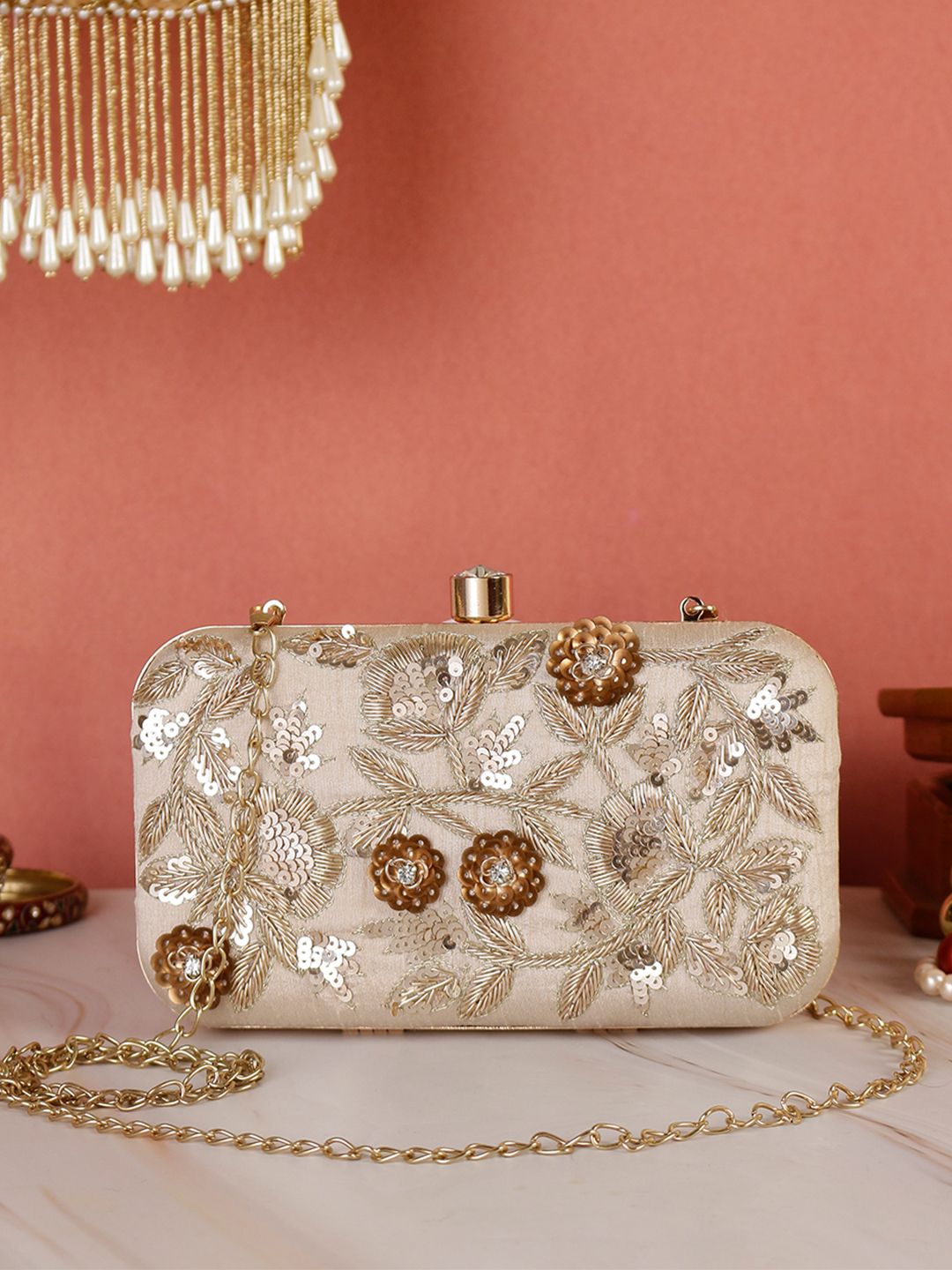 Swisni Embroidered Clutches - SWIS-506 - Detail View 18