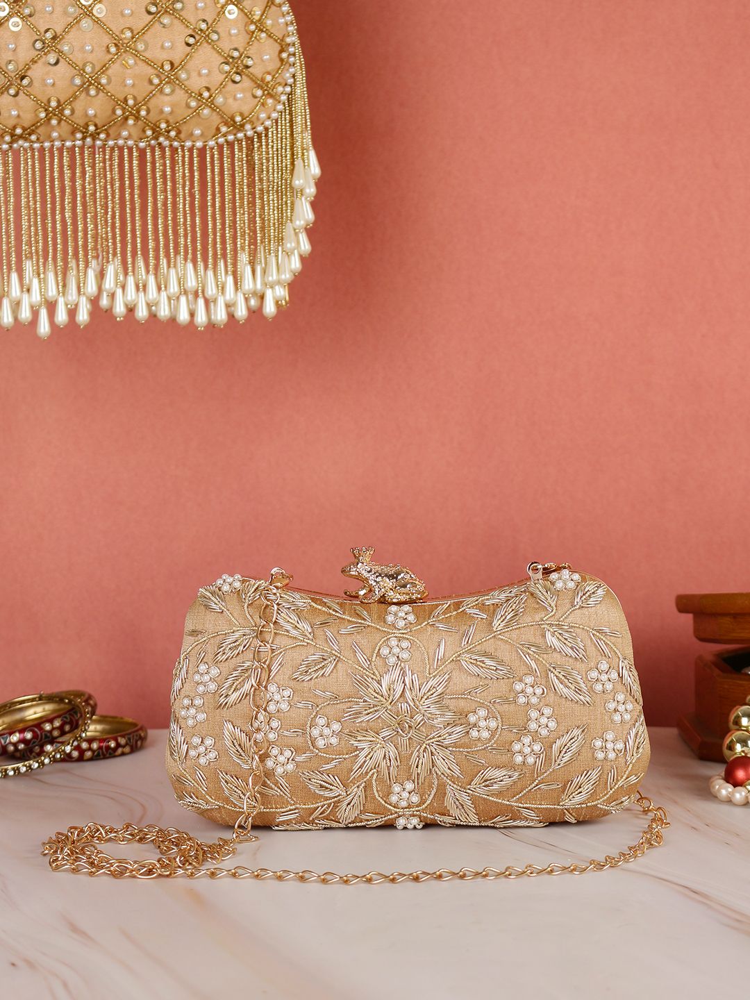 Swisni Embroidered Clutches - SWIS-508 - Detail View 20