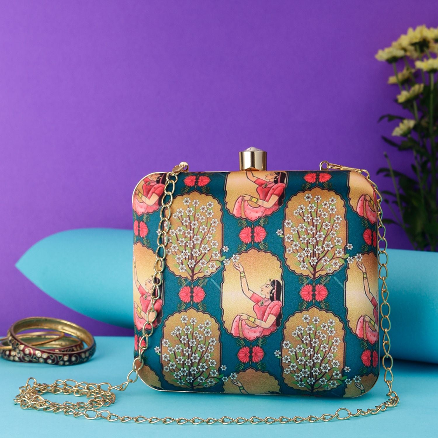 Swisni Printed Clutches - SWIS-522 - Detail View 8