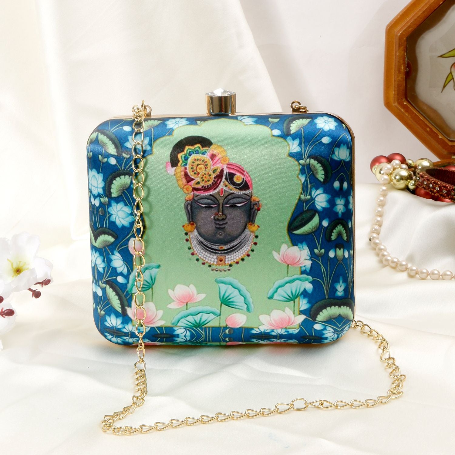 Swisni Printed Clutches - SWIS-523 - Detail View 9
