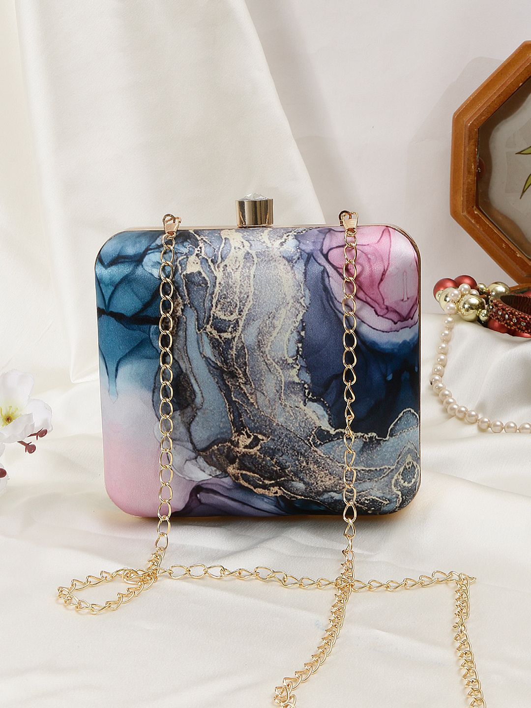 Swisni Printed Clutches - SWIS-537 - Detail View 16