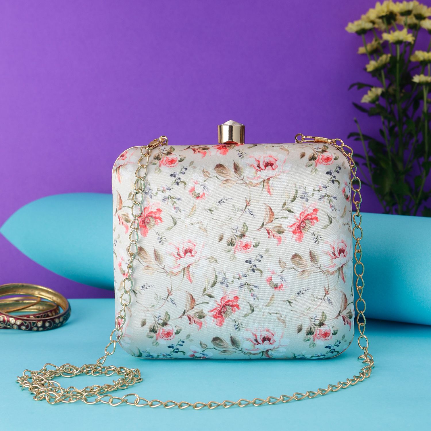 Swisni Printed Clutches - SWIS-540 - Detail View 8
