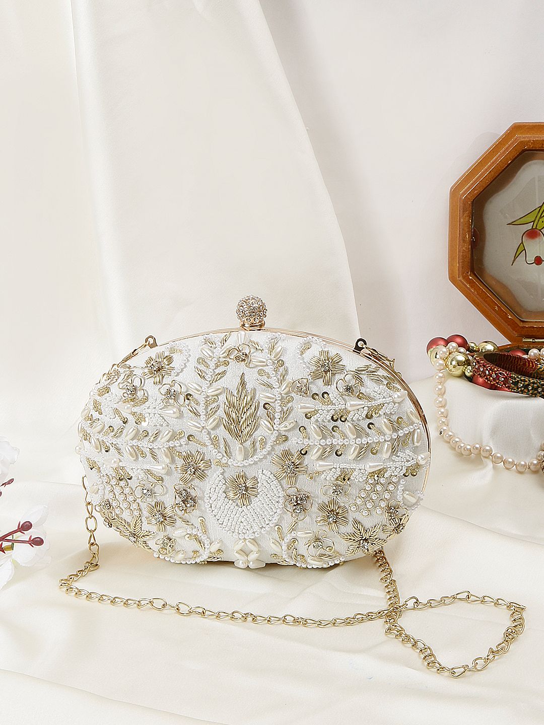 Swisni Embroidered Clutches - SWIS-547 - Detail View 19