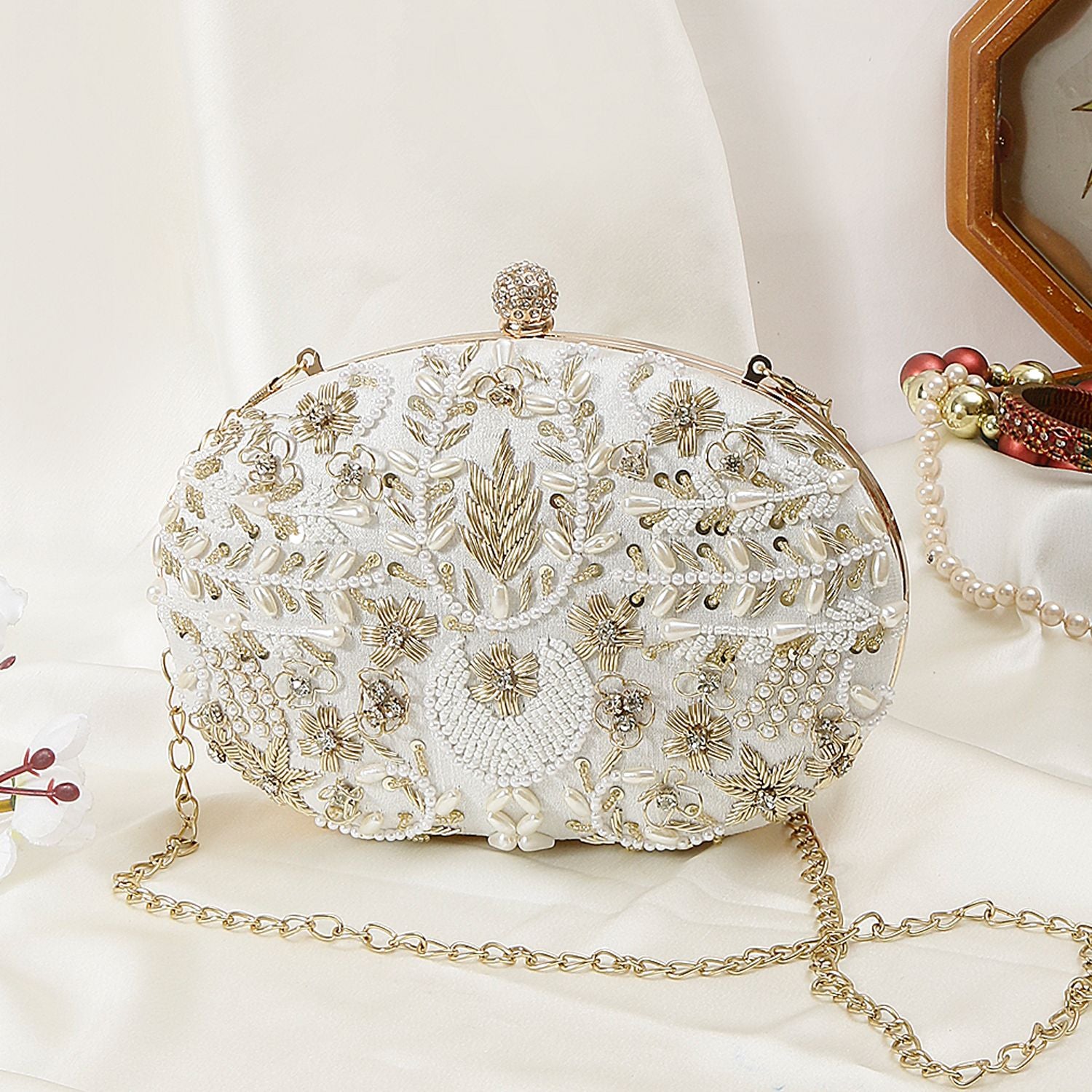 Swisni Embroidered Clutches - SWIS-547 - Detail View 9