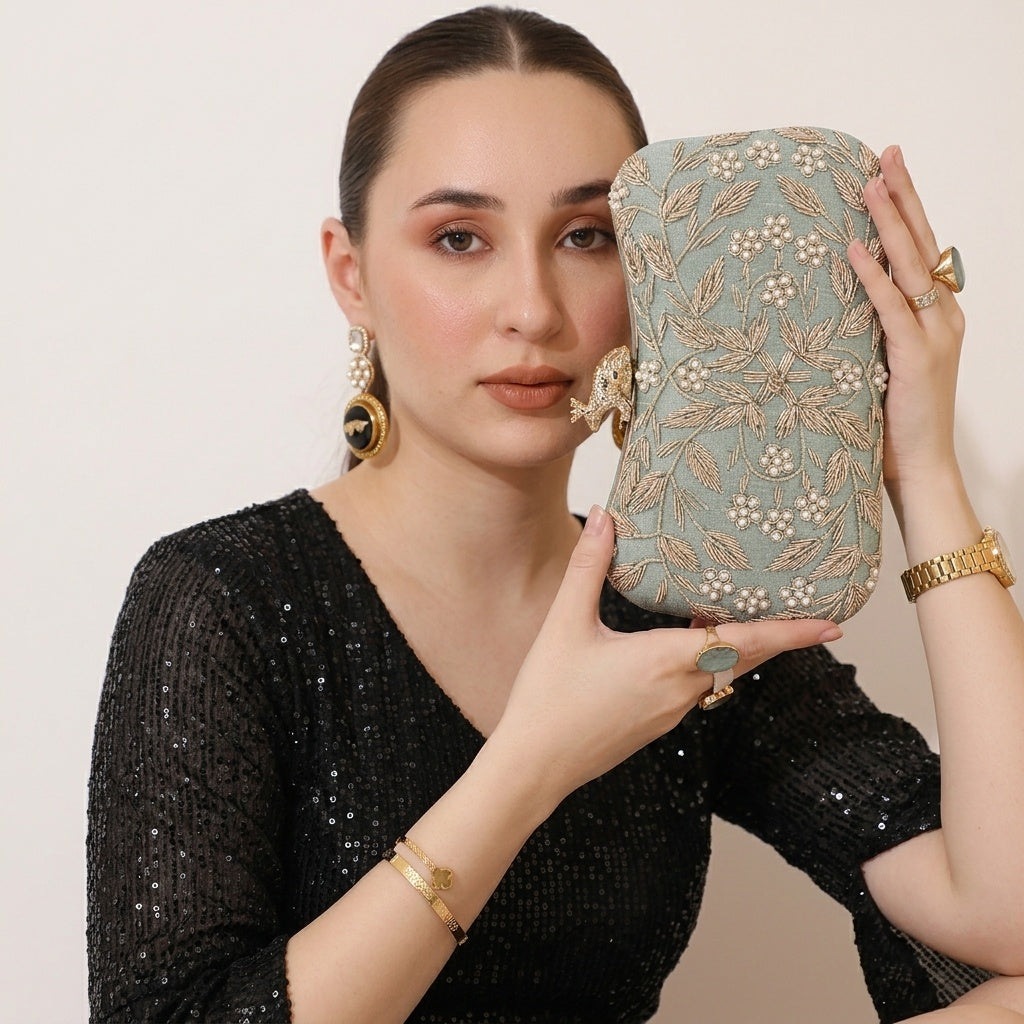 Swisni Luxury Hand-Embroidered Designer Clutch Bag | SWIS-550