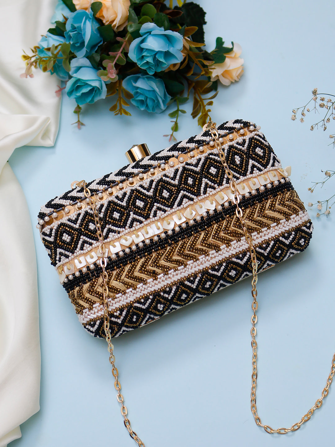Swisni Embroidered Clutches - SWIS-648 - Detail View 16
