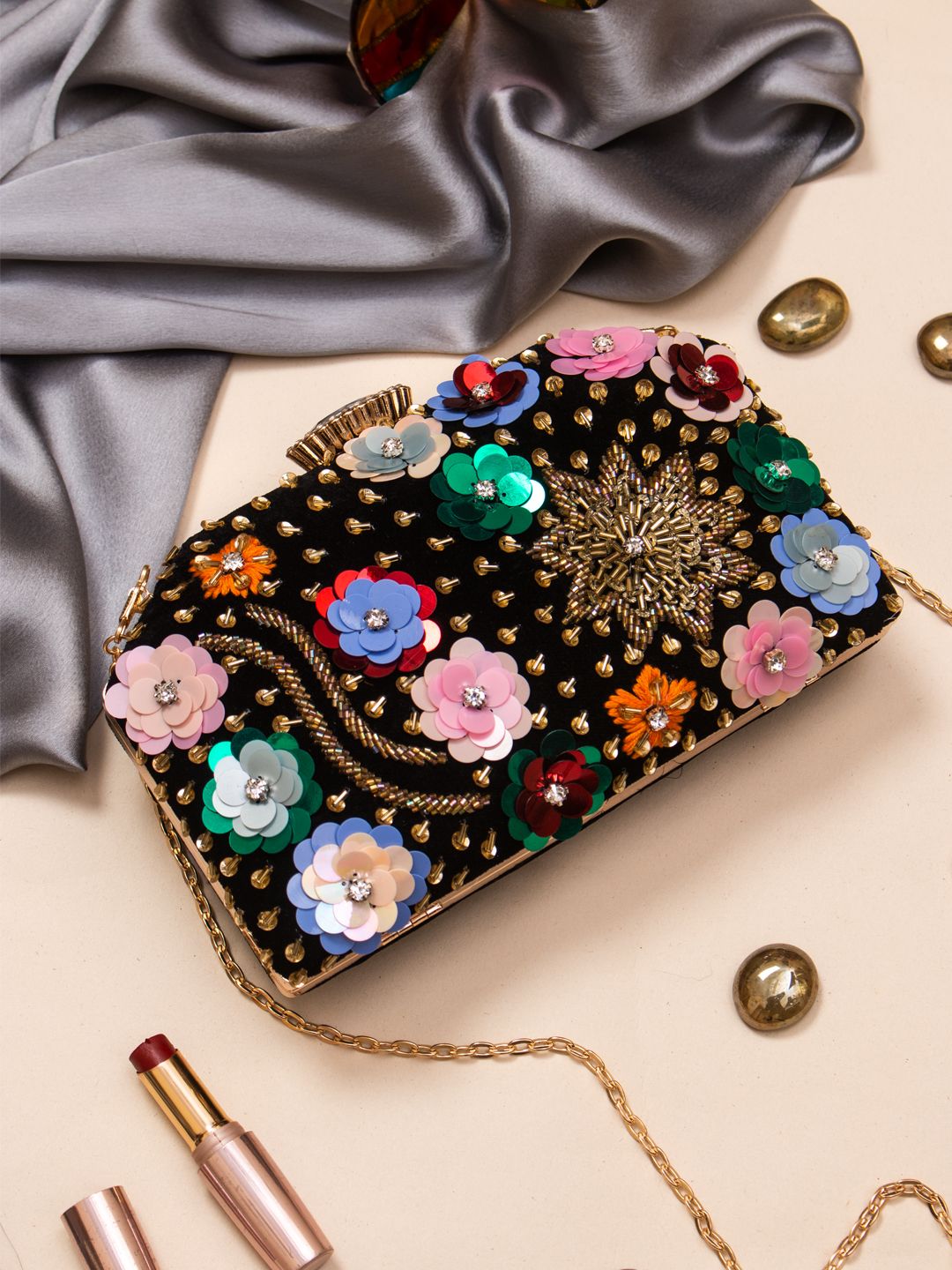 Swisni Embroidered Clutches - SWIS-706 - Detail View 10
