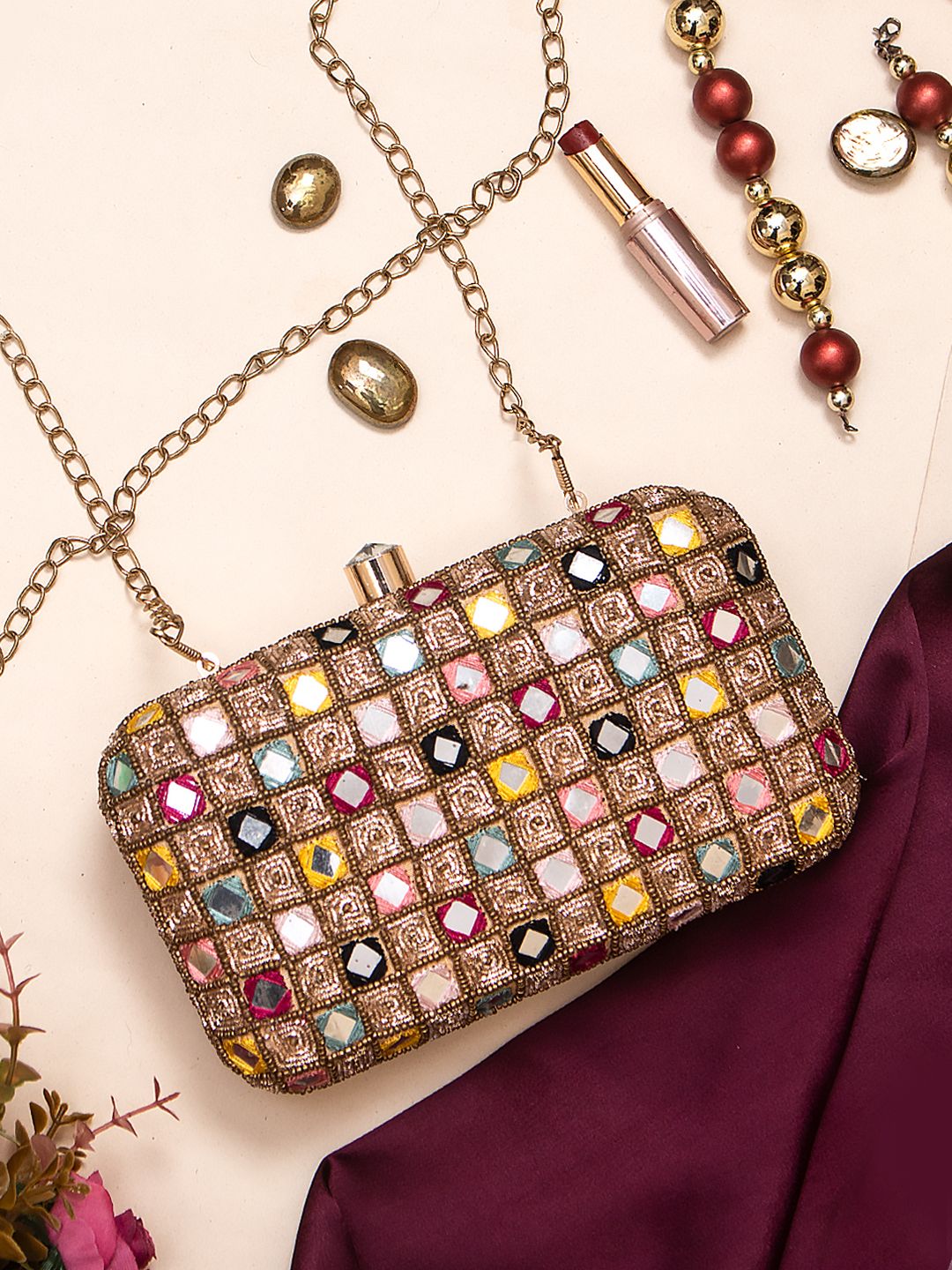 Swisni Embroidered Clutches - SWIS-716 - Detail View 10