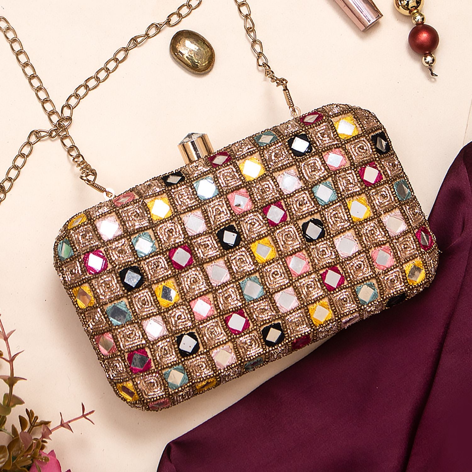 Swisni Embroidered Clutches - SWIS-716 - Detail View 2
