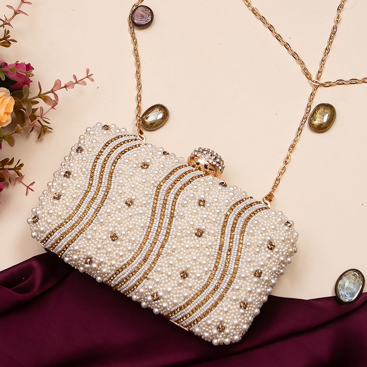 Swisni Embroidered Clutches - SWIS-739 - Creative View
