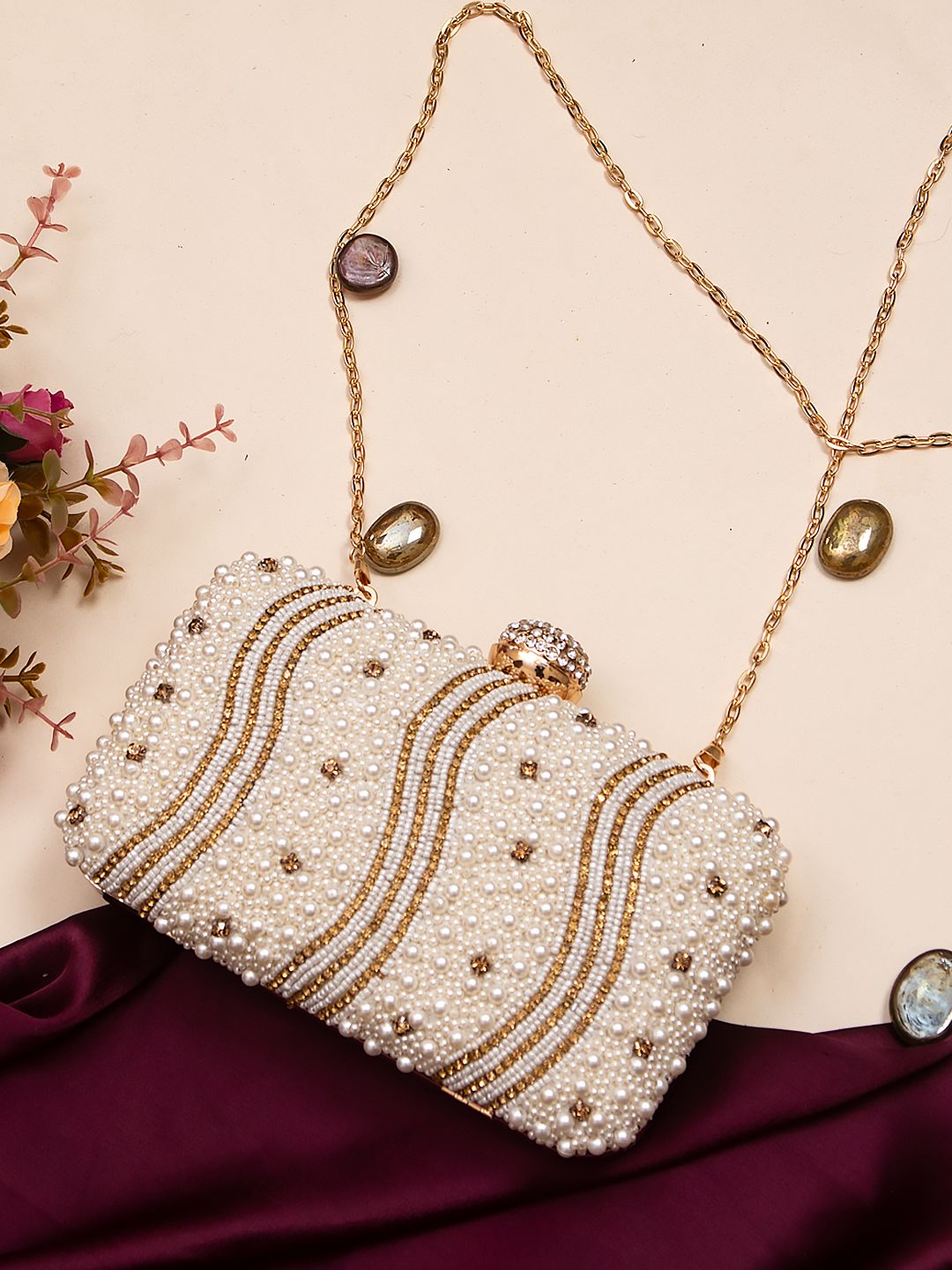 Swisni Embroidered Clutches - SWIS-739 - Detail View 10