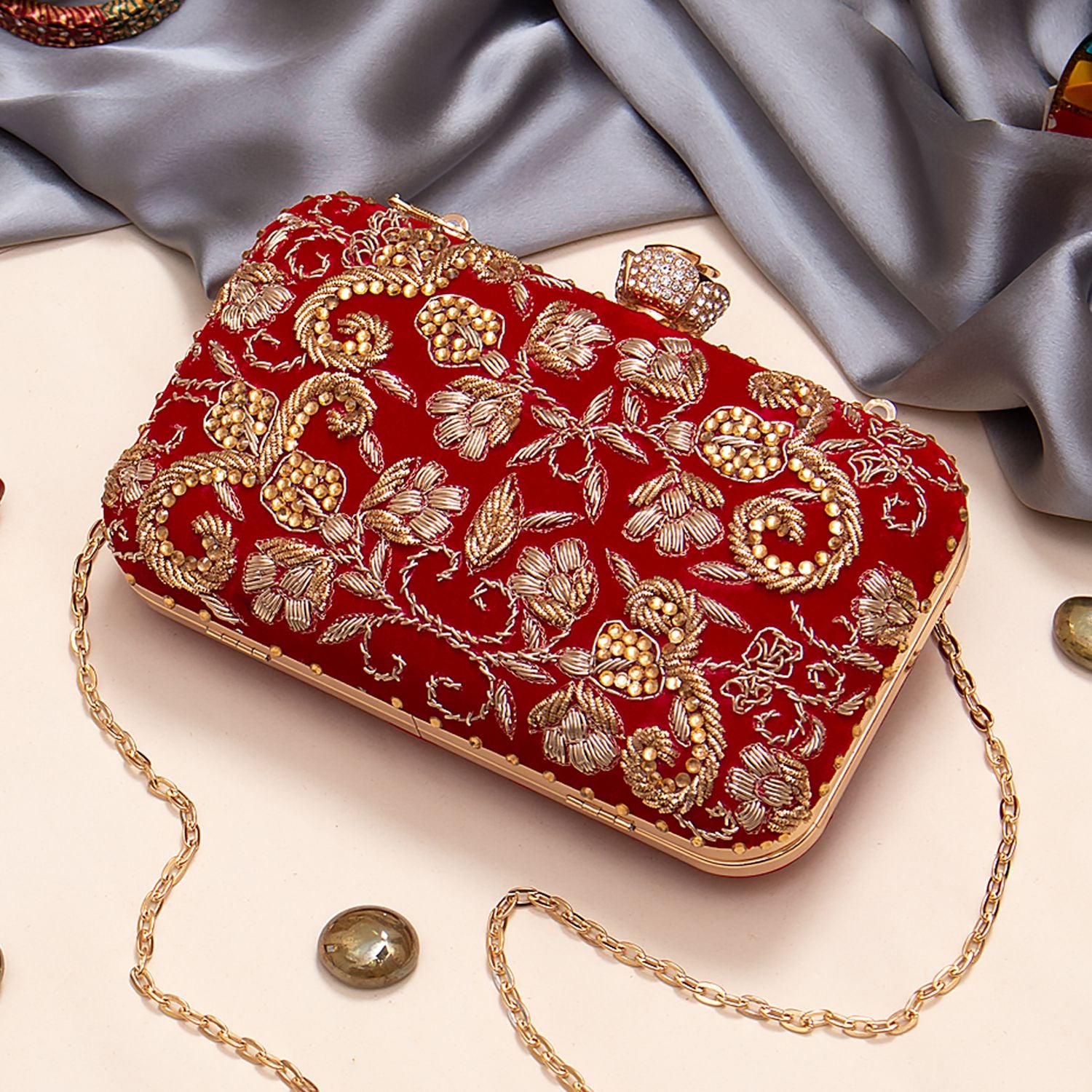 Swisni Embroidered Clutches - SWIS-743 - Detail View 2
